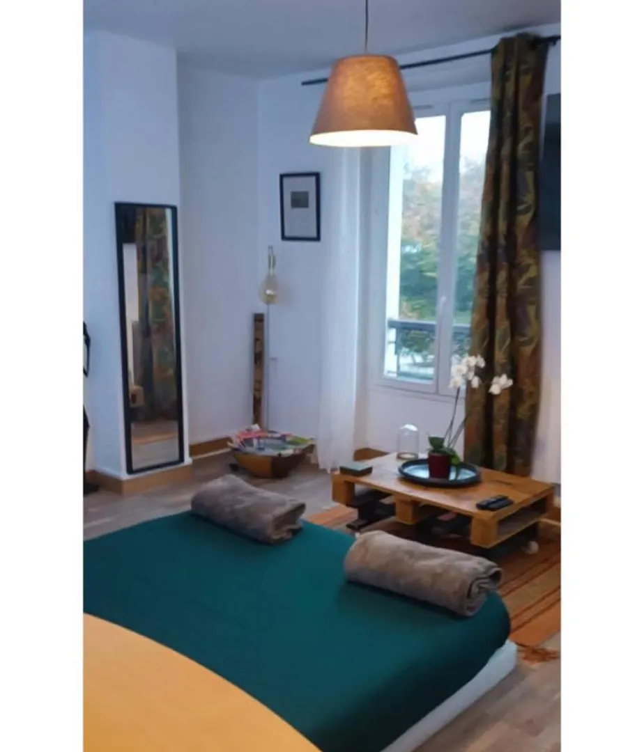 Joli Studio Lumineux Paris